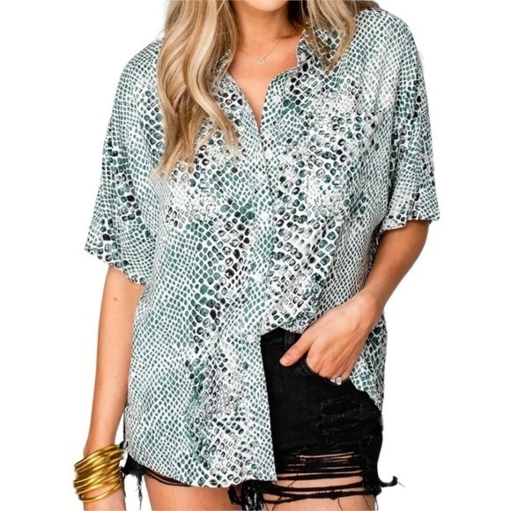 Buddy Love Women’s Small Snake Button Down Perry Top Short Sleeves Collared